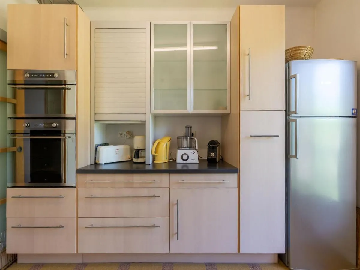 Apartment Le Roumanille By Interhome Saint Aygulf